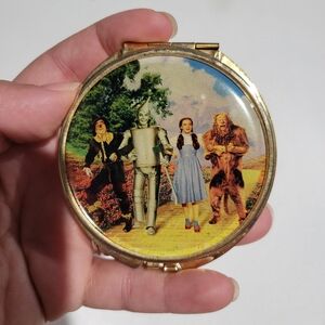 Wizard of Oz compact mirror